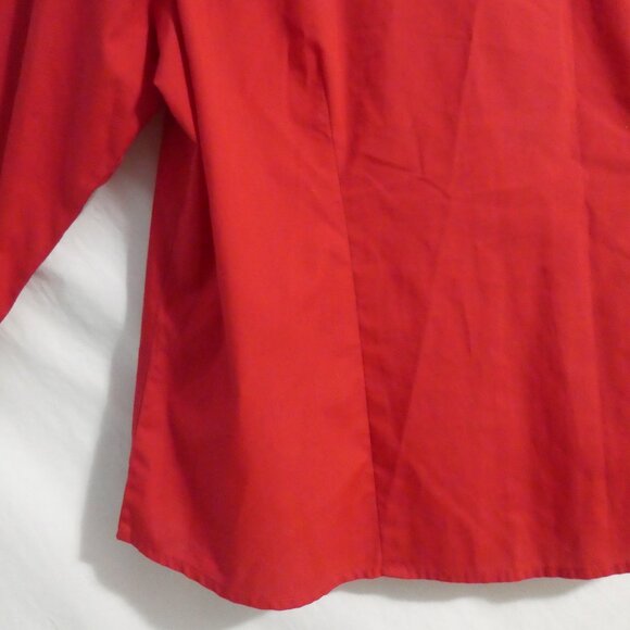 ISAAC'S DESIGNS | large | Red Button Up Blouse - Picture 14 of 16